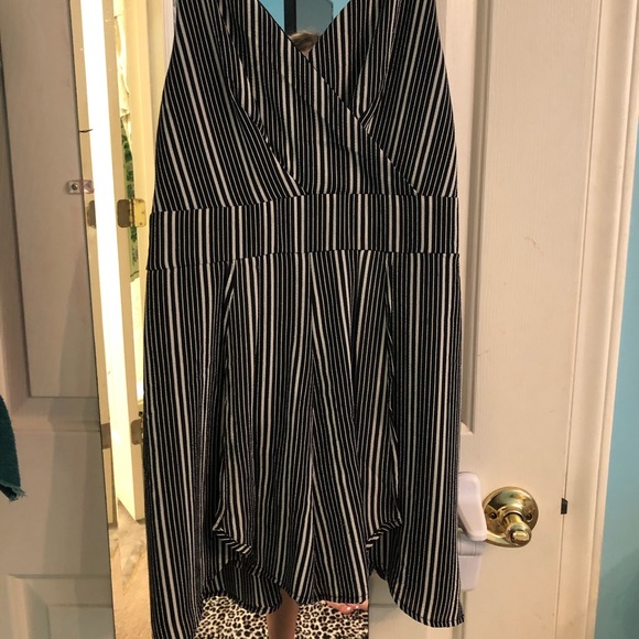Black and white striped romper - Picture 1 of 3